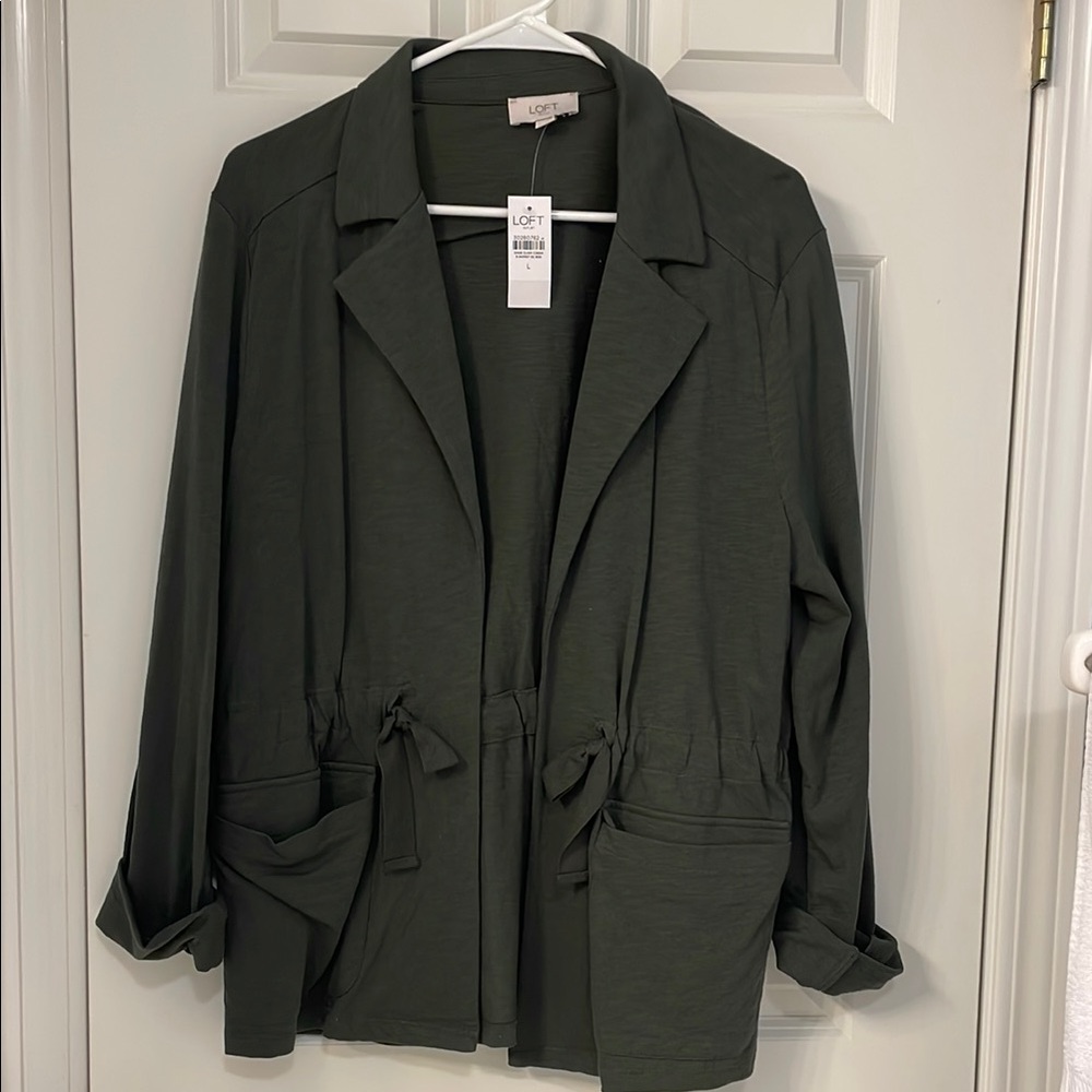 LOFT Green Utility Jacket with Casual Blazer Style and Rolled Sleeves